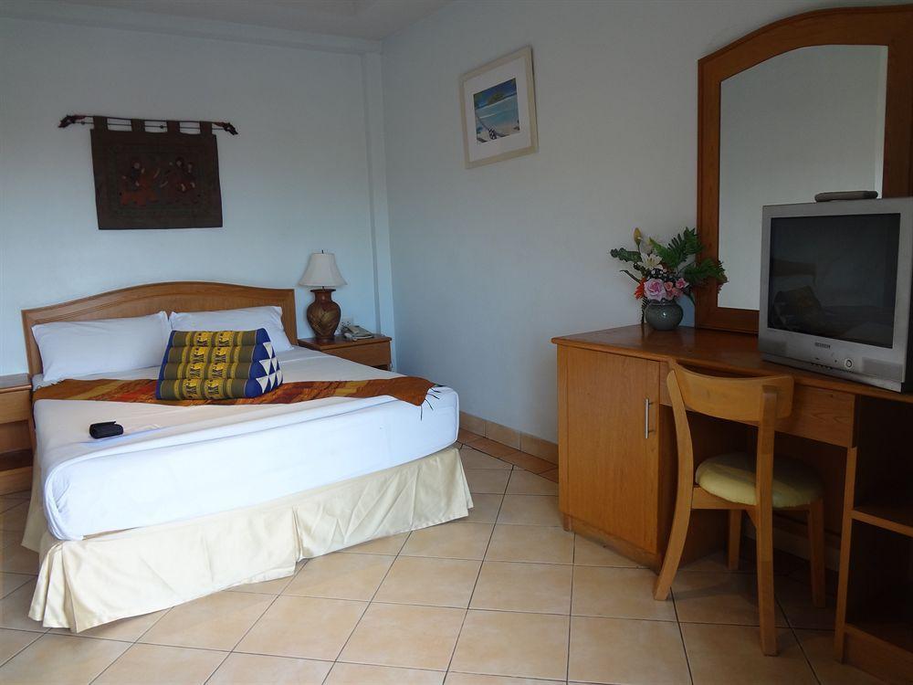 Seven Oaks Inn หาดจอมเทียน ภายนอก รูปภาพ